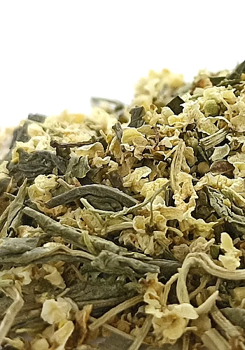 Thé vert & Sureau 500g - 
Ingrédients: Thé vert Sencha et sureau
Thé vert Sencha associé à la douceur de la fleur de sureau. Un 
