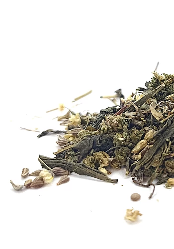 Le Tapis Vert 25g - Ingrédients: Rooibos vert, thé vert Sencha, menthe poivrée, sureau, anis, achillé et chanvre
Le Tapis vert e