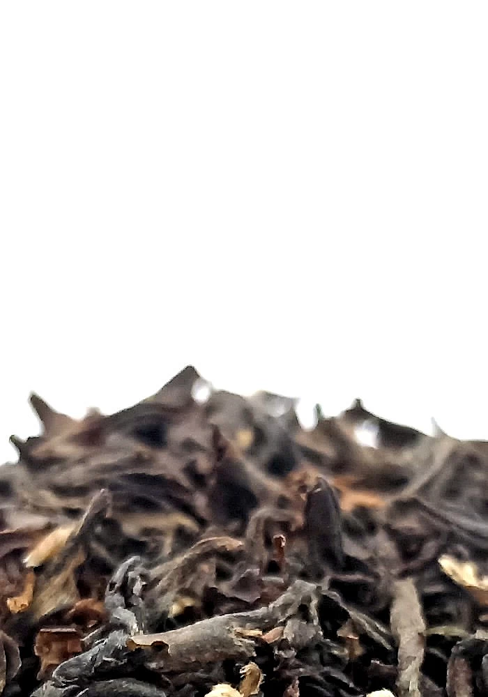 Thé Darjeeling 100g - Un grand classique du thé noir, exclusivement cultivé dans la région de Darjeeling en Inde. Un thé rond et