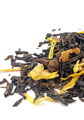 Infusion édition limitée - Thé de Noël 45g - Ingrédients: Thé noir aux agrumes et thé Chaï
Un fabuleux thé noir d'Assam aux 7 ép